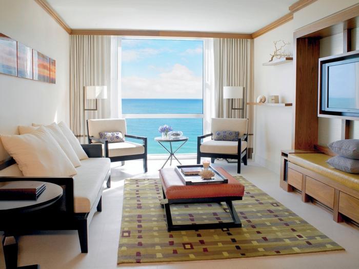 Hotel Carillon Miami Wellness Resort - Bild 1