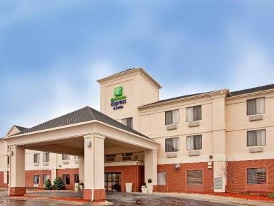 Hotel Holiday Inn Express & Suites Kansas City-Liberty (Hwy 152) - Bild 2