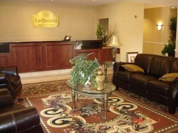 Hotel La Quinta Inn & Suites by Wyndham Latham Albany Airport - Bild 1