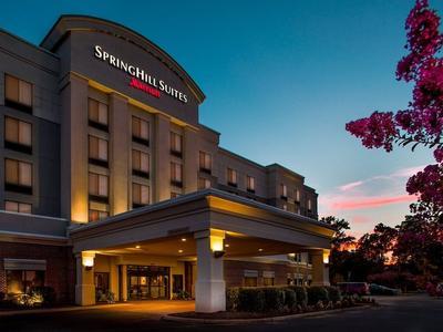 Hotel SpringHill Suites Hampton - Bild 3