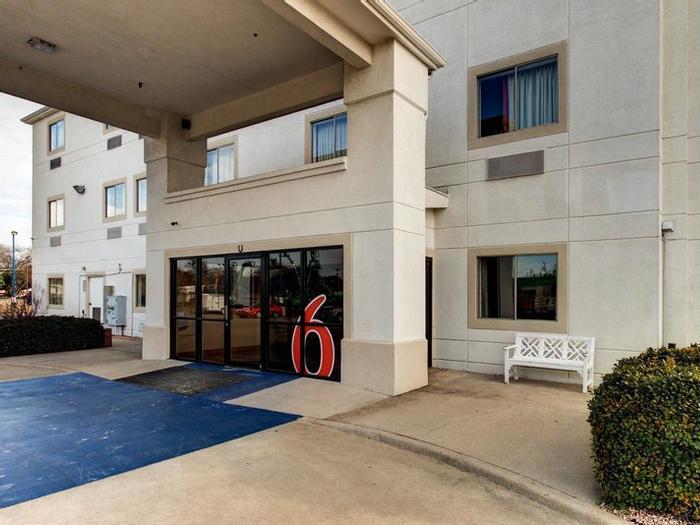 Hotel Motel 6 Waco - Woodway - Bild 1