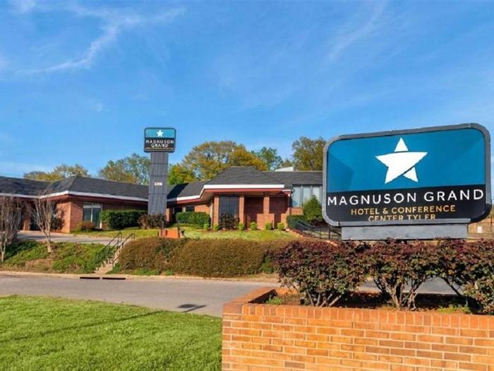 Magnuson Grand Hotel & Conference Center Tyler - Bild 1