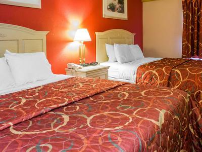 Hotel Econo Lodge  Inn & Suites - Bild 5