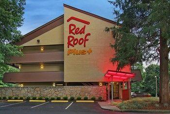 Hotel Red Roof PLUS+ Atlanta - Buckhead - Bild 4
