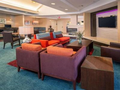 Hotel Sonesta ES Suites Charlottesville University - Bild 3