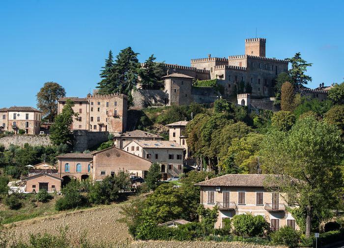 Antico Borgo Di Tabiano Castello (Foto)
