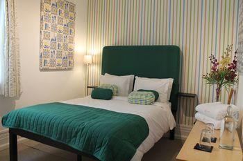 Hotel My Rainbow Rooms Gay Bed & Breakfast - Bild 5