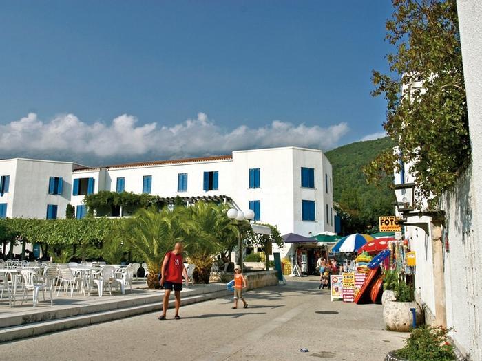 Resort Slovenska Plaža (Foto)