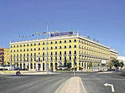 Hotel Exe Sevilla Macarena - Bild 3