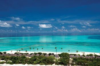 Hotel Atmosphere Kanifushi Maldives - Bild 1