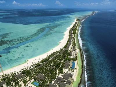 Hotel Atmosphere Kanifushi Maldives - Bild 3