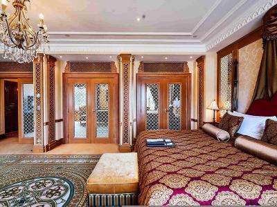 Fairmont Grand Hotel Kyiv - Bild 4
