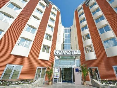 Hotel Novotel Salerno Est Arechi - Bild 2