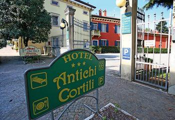 Hotel Locanda Antichi Cortili - Bild 2