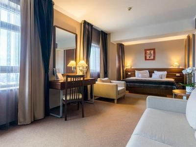 Hotel Ramada by Wyndham Cluj - Bild 4