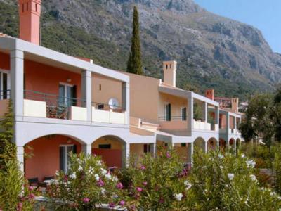 Hotel La Riviera Barbati Seaside Luxurious Apartments & Villas - Bild 4