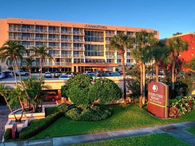 DoubleTree Beach Resort by Hilton Hotel Tampa Bay - North Redington Beach - Bild 5