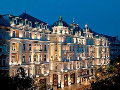 Hotel Corinthia Budapest - Bild 2