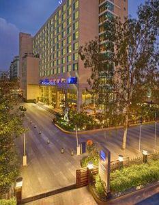 Hotel Novotel Ahmedabad - Bild 4