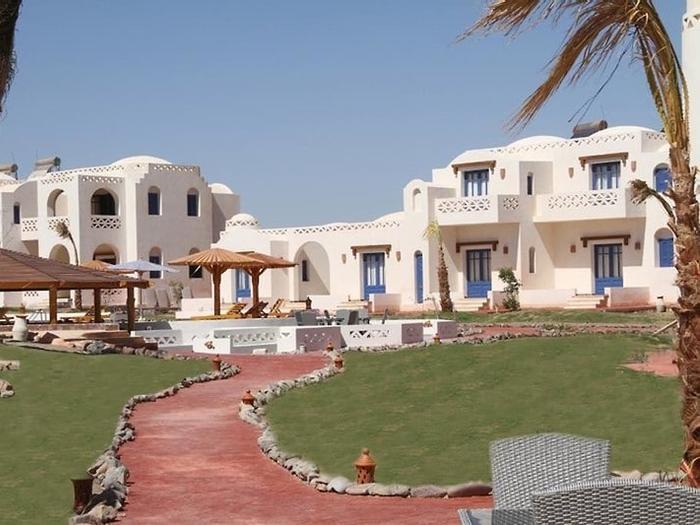 Hotel Beach Safari Nubian Resort - Bild 1