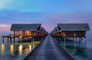 Hotel Adaaran Select Hudhuranfushi Prestige Ocean Villas - Bild 2