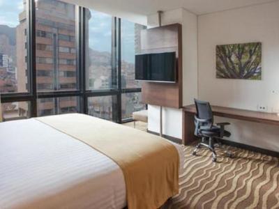 Hotel Holiday Inn Express & Suites Bogota Zona Financiera - Bild 5