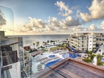 Hotel Hideaway at Royalton Riviera Cancun - Bild 2
