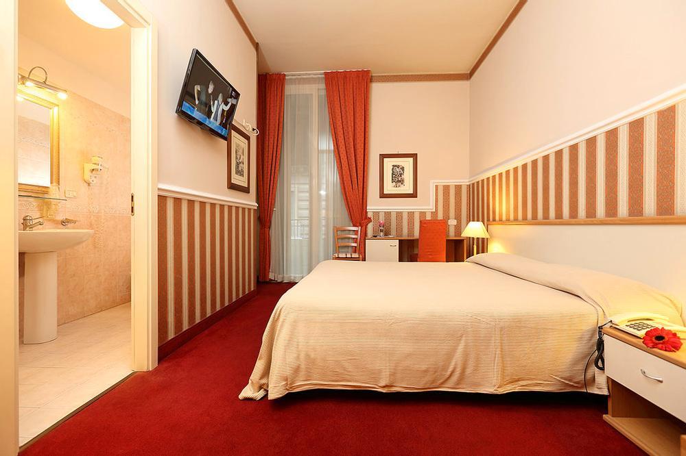 Hotel Catania Centro Rooms - Bild 1