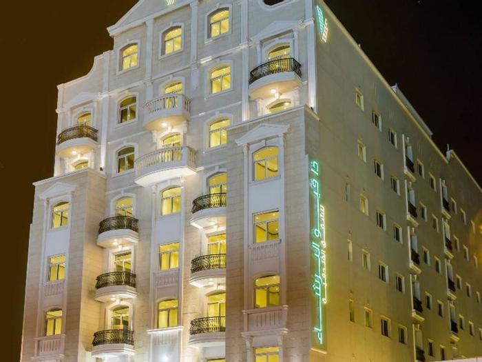 The View Al Barsha Hotel Apartments - Bild 1