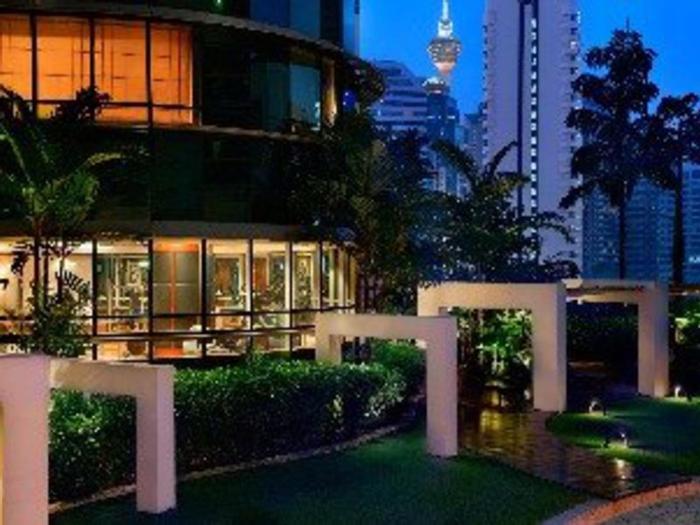 Pullman Kuala Lumpur City Center Hotel & Residences - Bild 1
