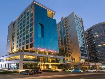 Hotel Ramada by Wyndham Dubai Barsha Heights - Bild 3