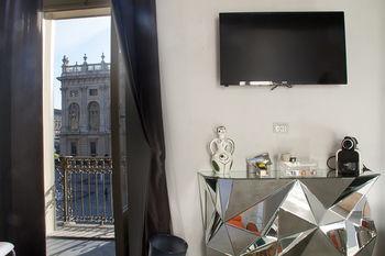 Hotel Piazza Castello Suite - Bild 3