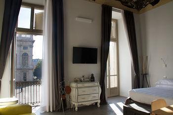 Hotel Piazza Castello Suite - Bild 2