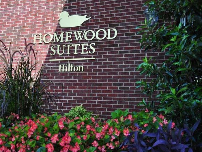 Homewood Suites Charlotte Airport Hotel - Bild 1