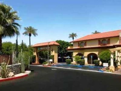Hotel Embassy Suites by Hilton Palm Desert - Bild 4