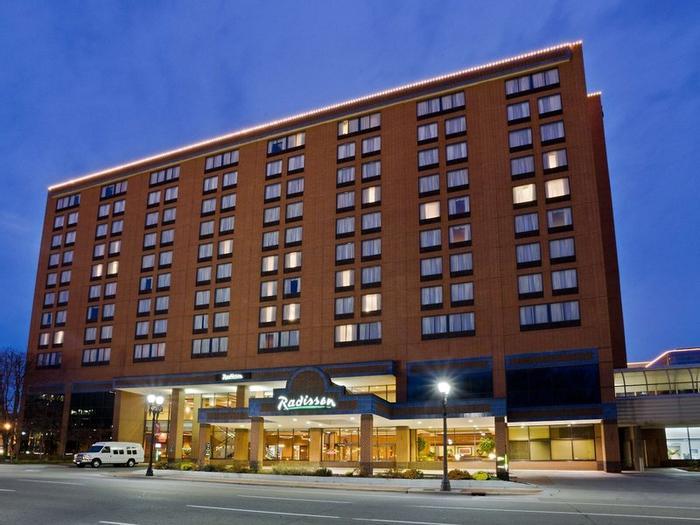 Hotel DoubleTree by Hilton Lansing - Bild 1