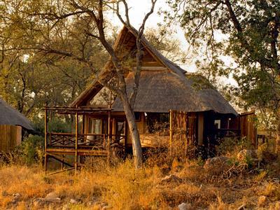 Hotel Lukimbi Safari Lodge - Bild 2