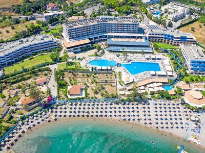 Hotel Helea Lifestyle Beach Resort - Bild 2