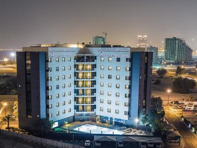 Hotel Arabian Park Dubai, an Edge by Rotana - Bild 3