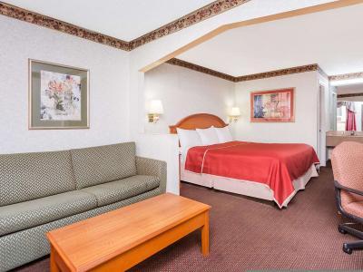 Hotel Travelodge by Wyndham Chattanooga/Hamilton Place - Bild 5