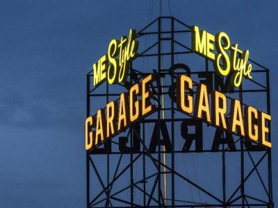 Mestyle Garage Hotel - Bild 3