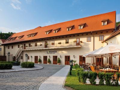 Lindner Hotel Prague Castle - Bild 3