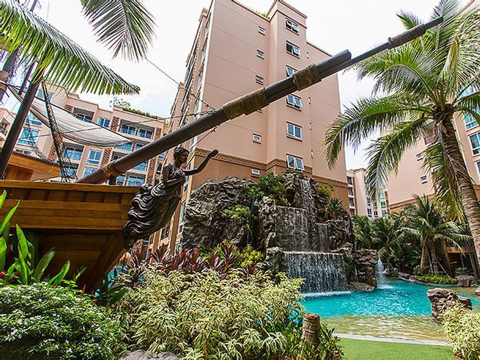 Hotel Atlantis Condo and Water Park Pattaya by the Sea - Bild 1