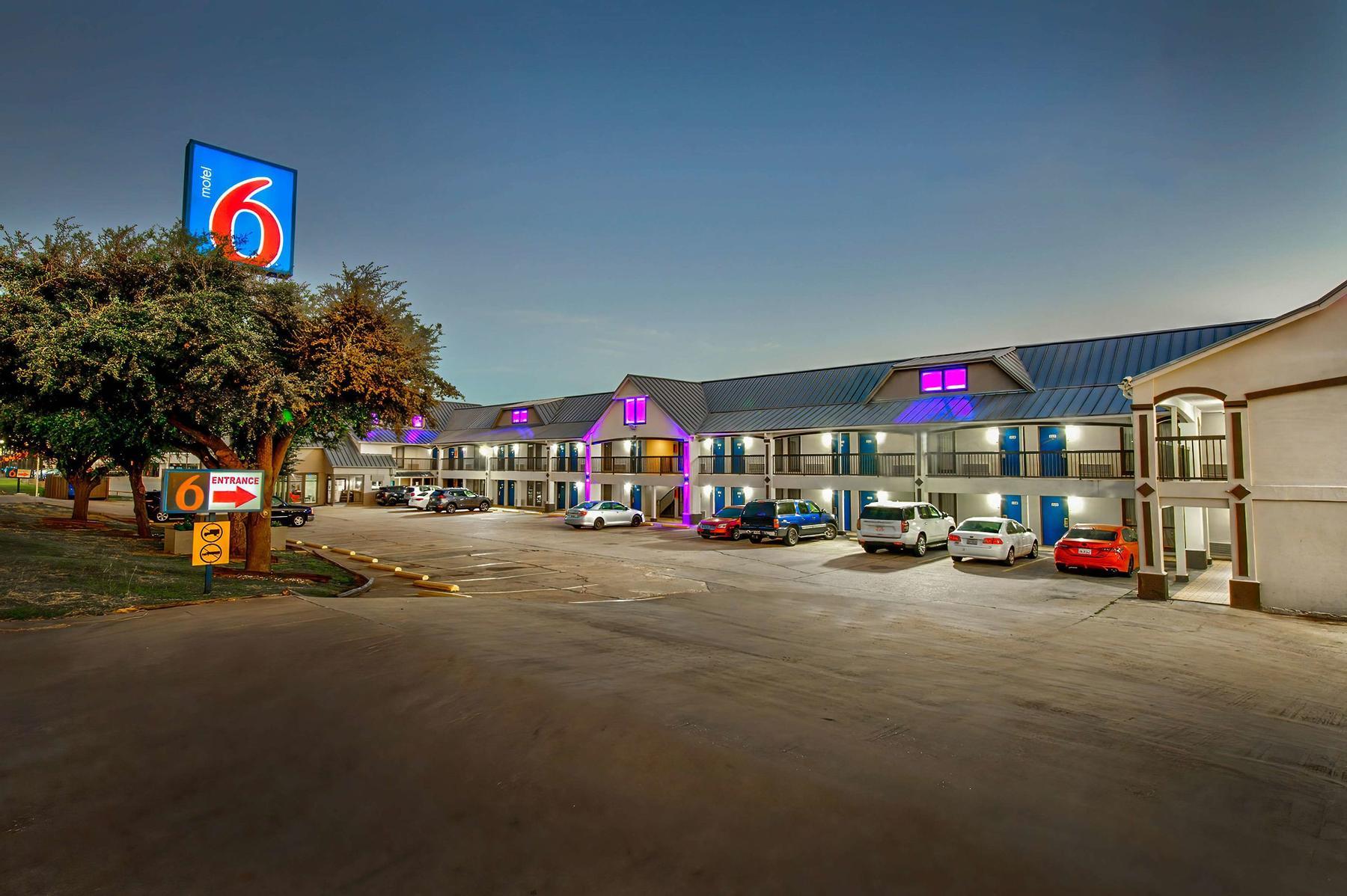 Hotel Motel 6 Fort Worth - White Settlement - Bild 1