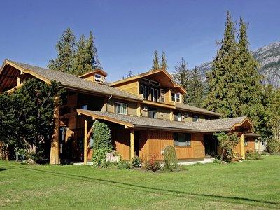 Bella Coola´s Coast Mountain Lodge