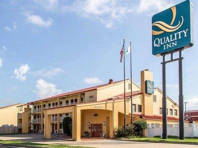 Quality Inn - Tulsa