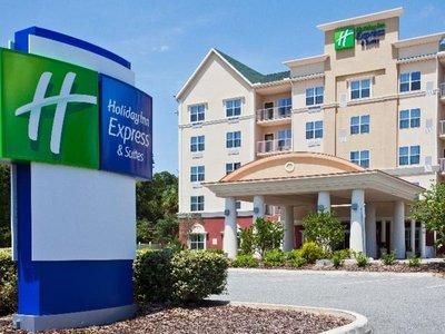 Holiday Inn Express Hotel & Suites Lakeland North
