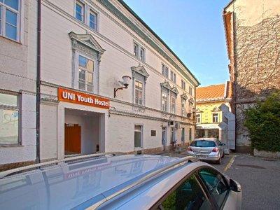 Youth Hostel Uni - Maribor