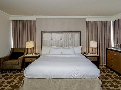Hilton Hotel & Suites Niagara Falls Fallsview