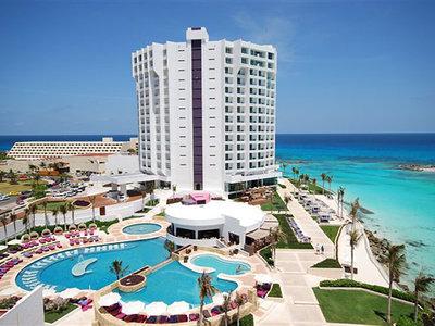 Reflect Krystal Grand Punta Cancun